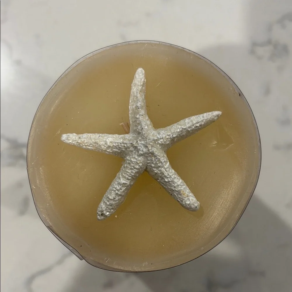 Pier 1 Starfish - Beach Themed Candle 🕯️